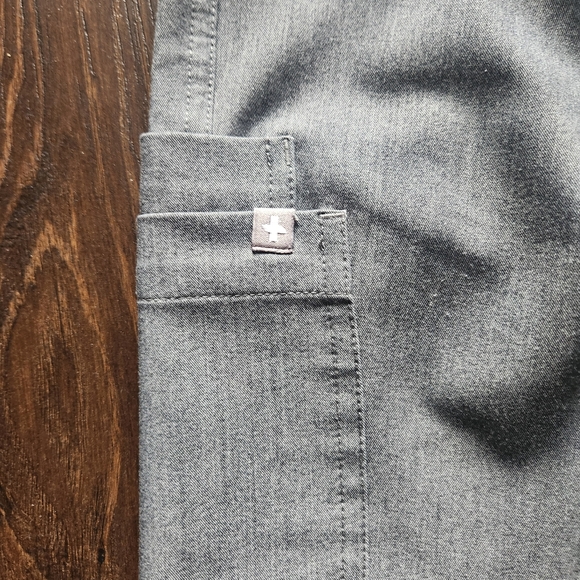 Figs Technical Scrub Set In Large - Picture 3 of 12